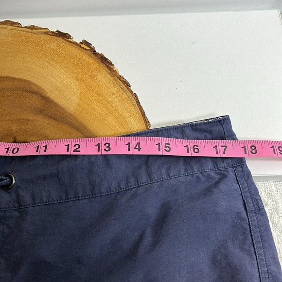 Ladies Columbia Holly Hideaway™ Washed Out Blue Shorts size 12 - Picture 7 of 8